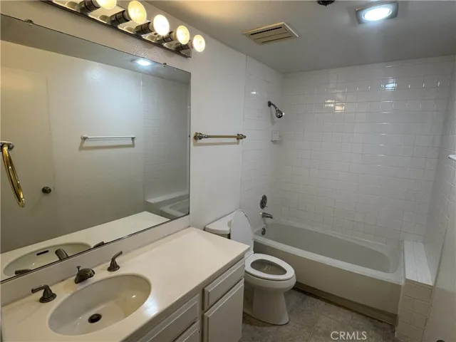 Bathroom #2