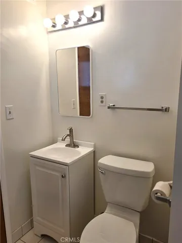 3/4 Bathroom
