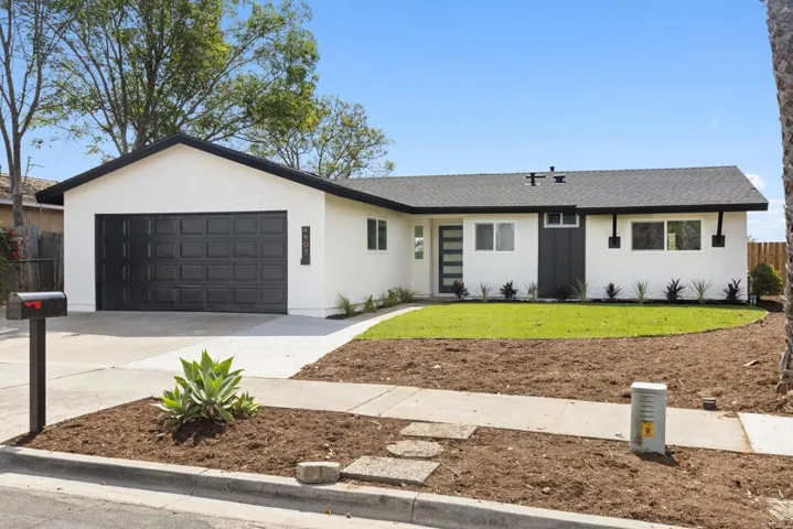 4907 Stephanie Pl, Oceanside, California 92057