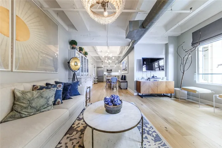 6253 Hollywood, Los Angeles, California 90028