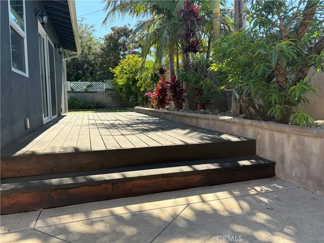 Back patio deck