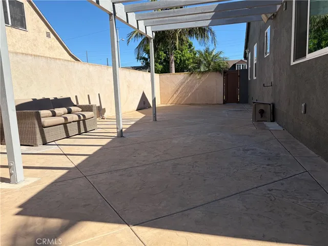 Side yard