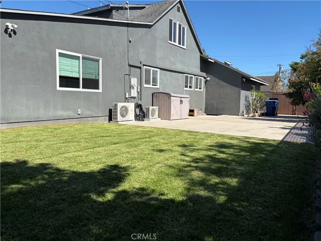 Side yard