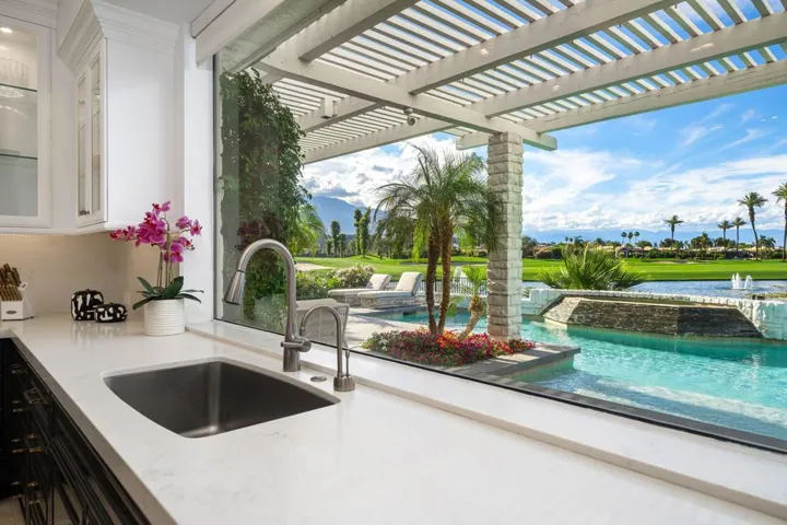 Picture window from the sink