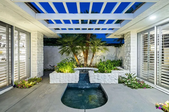 Interior open air courtyard