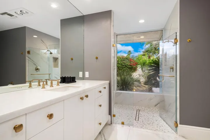 Primary Ensuite #2 with walk-in closet