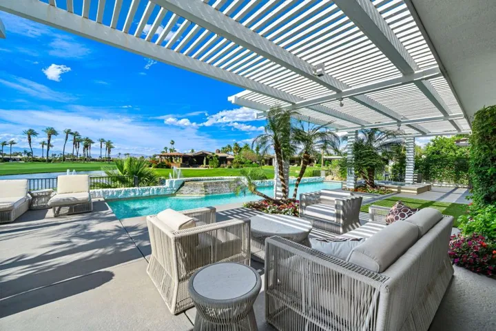 Backyard with private pool & spa