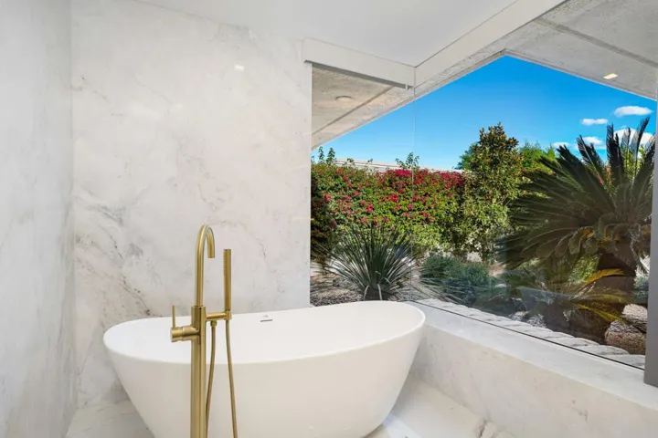Primary Ensuite #1