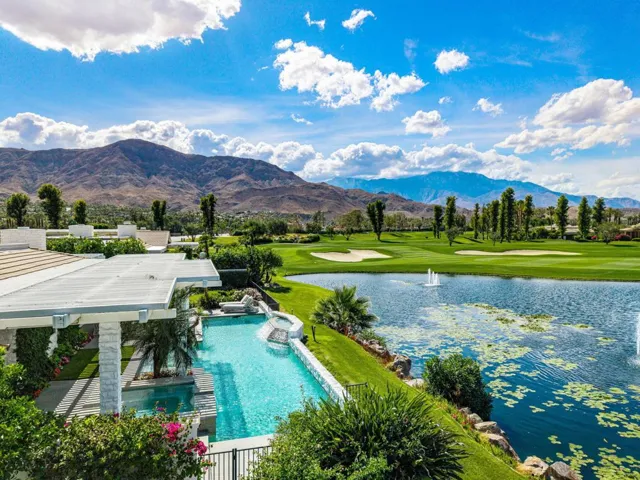 West views & overlooking lagoon