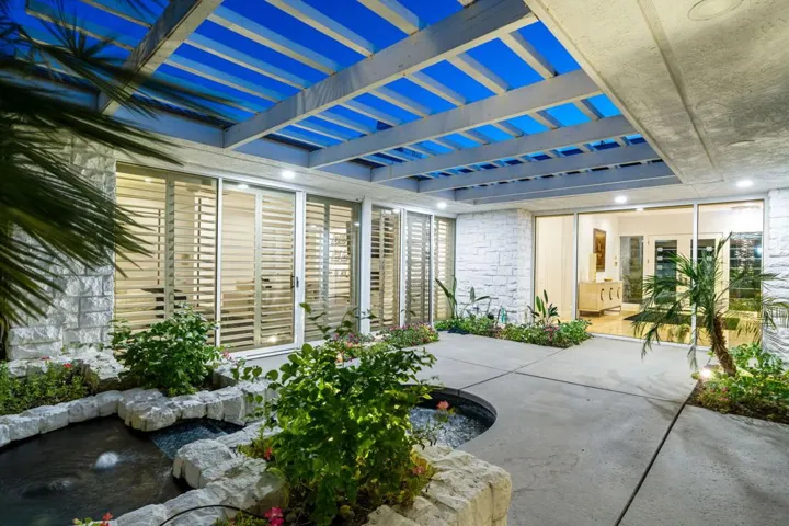 Interior open air courtyard