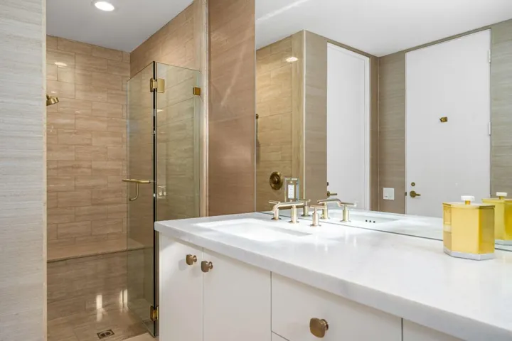 Guest bedroom #1 Ensuite