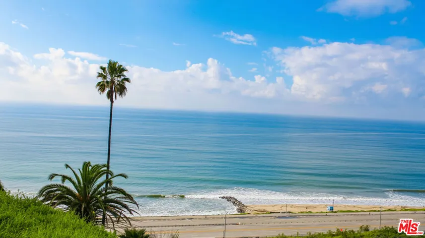 15241 Via De Las Olas, Pacific Palisades, California 90272