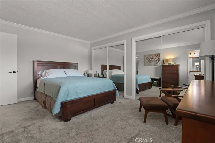 412 Burchett 17, Glendale, California 91203