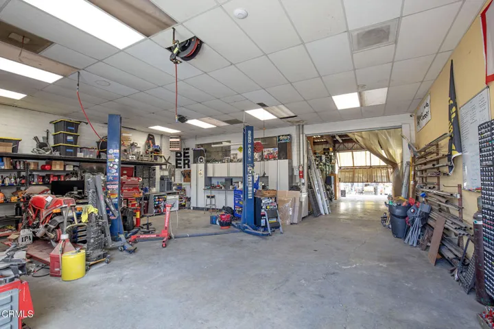 8th-2shop3