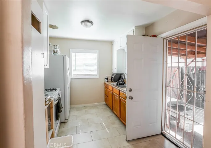 12127 216th, Hawaiian Gardens, California 90716