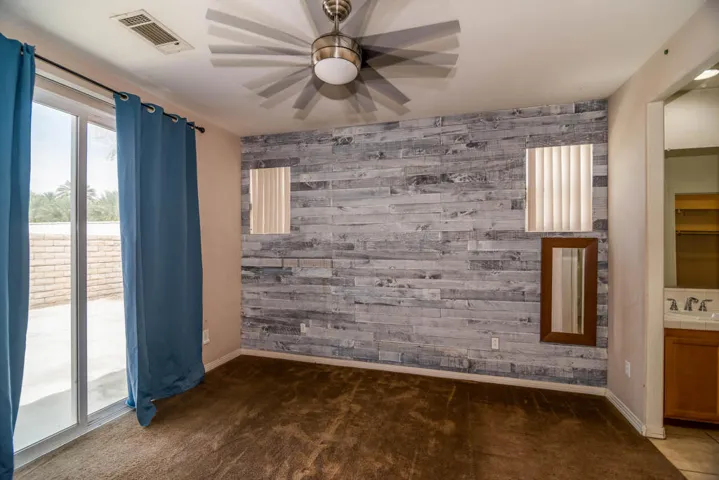 025_84576-vermouth_FNA4352-Edit