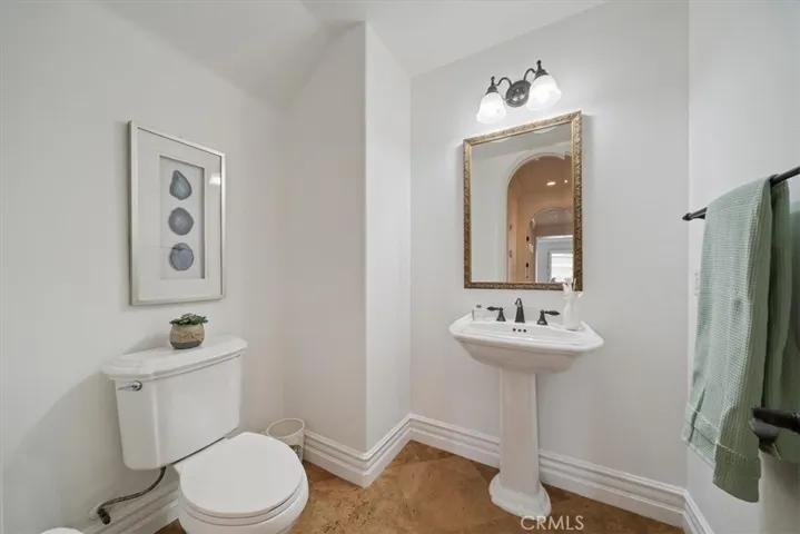 9 Waltham, Ladera Ranch, California 92694