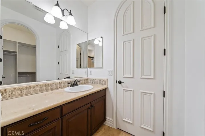 9 Waltham, Ladera Ranch, California 92694