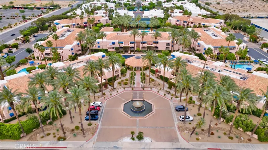 The front of Complex