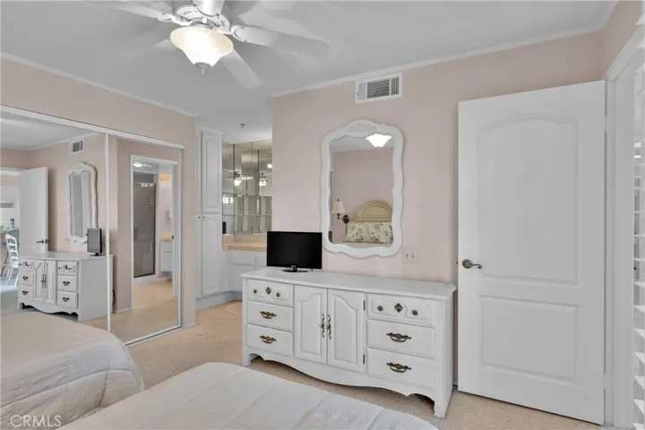 Primary bedroom ensuite