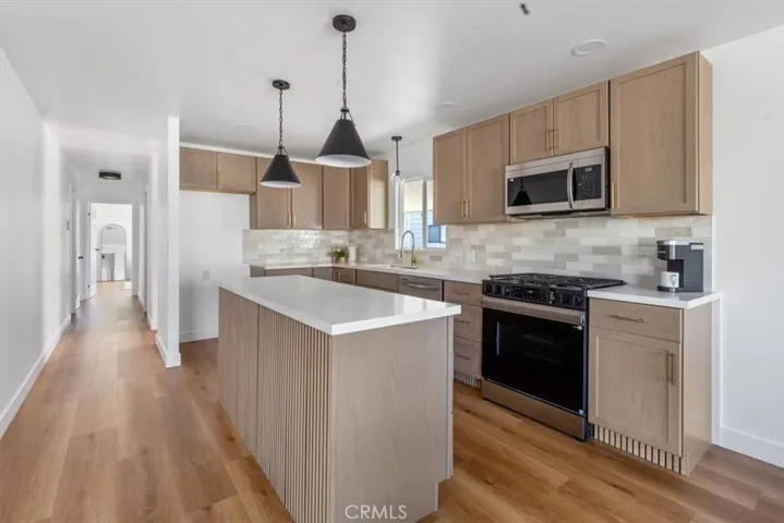 kitchen with quartz counter tops