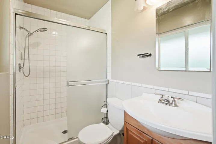 28_bathroom