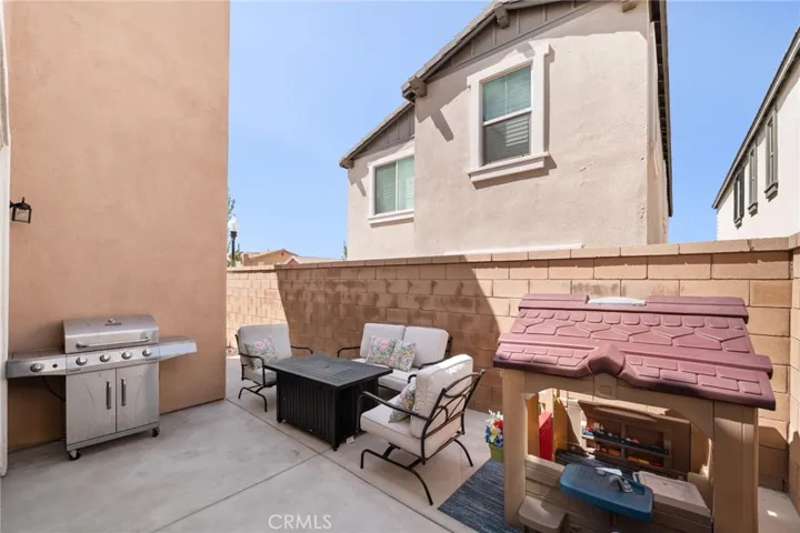 5338 Matera Lane, Fontana, California 92336