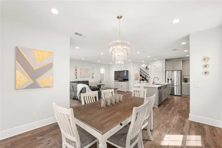 5338 Matera Lane, Fontana, California 92336