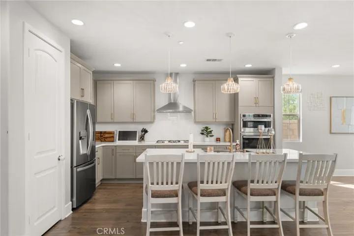 5338 Matera Lane, Fontana, California 92336