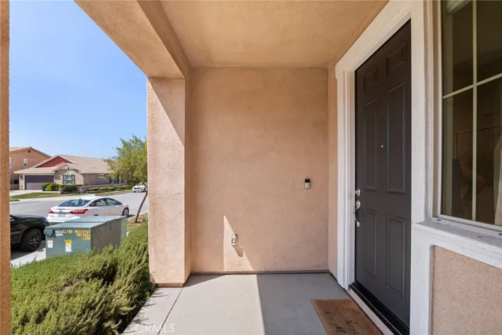 5338 Matera Lane, Fontana, California 92336