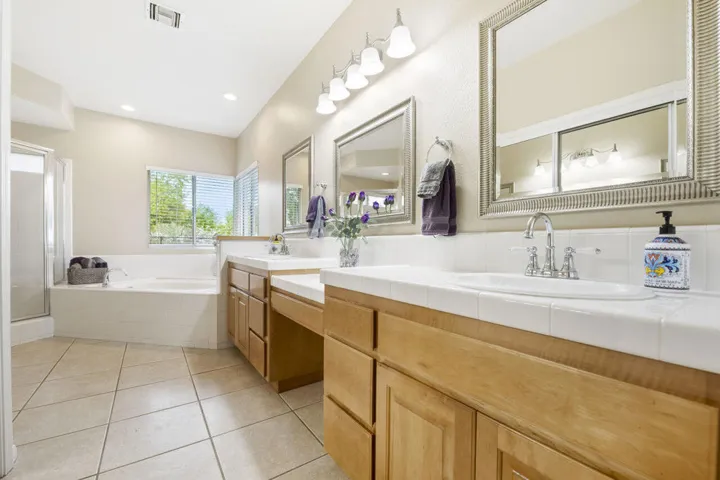 035_029_curb360_real_estate_photography_
