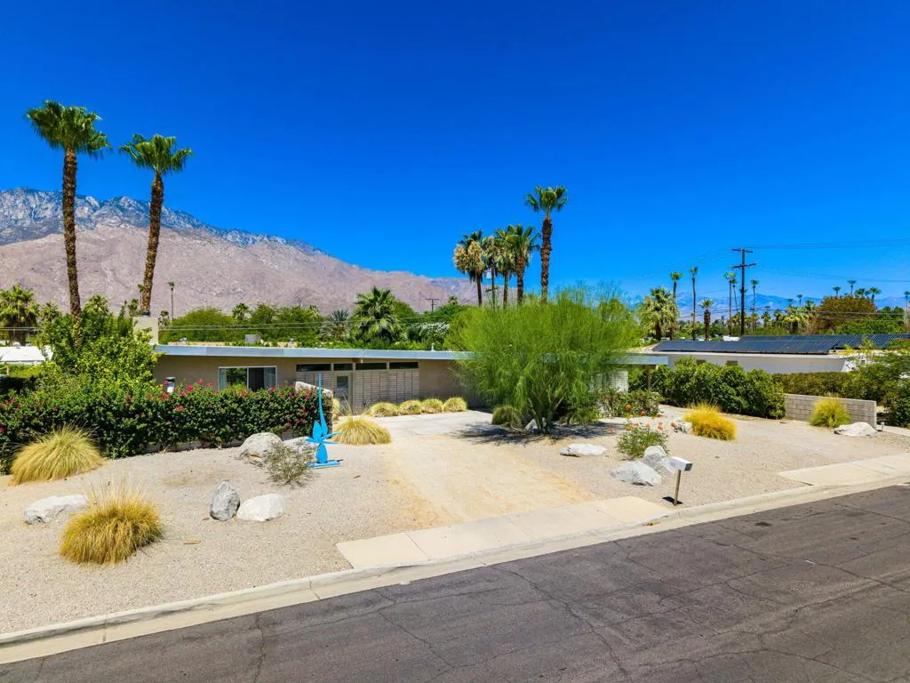 2-web-or-mls-DDDesert_OPMG_0725_002