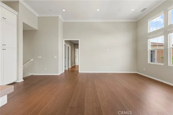 Living/Dining room - 1