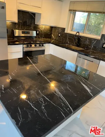 8807 Reading Avenue, Los Angeles, California 90045