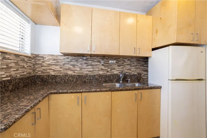 10410 Amigo Avenue A, Porter Ranch, California 91326
