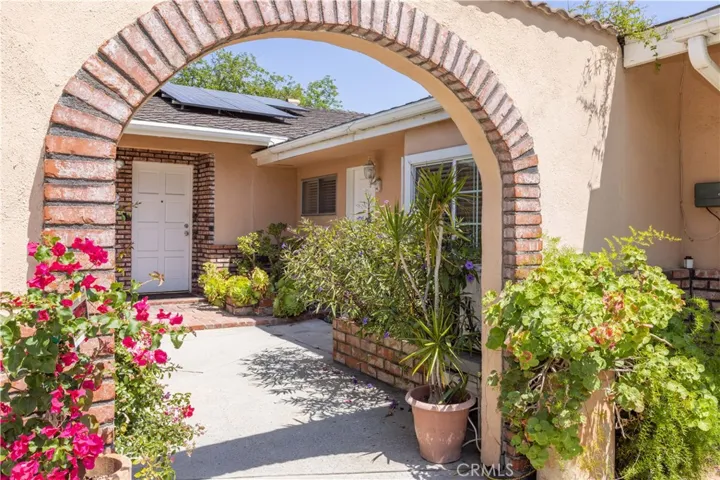 10410 Amigo Avenue A, Porter Ranch, California 91326
