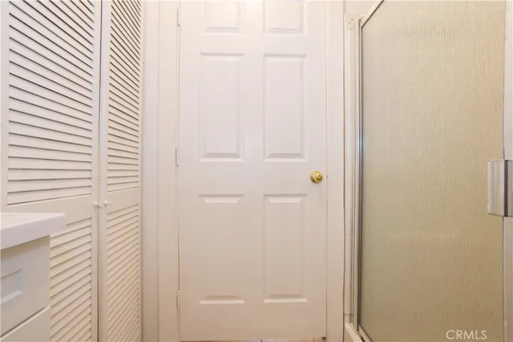 10410 Amigo Avenue A, Porter Ranch, California 91326