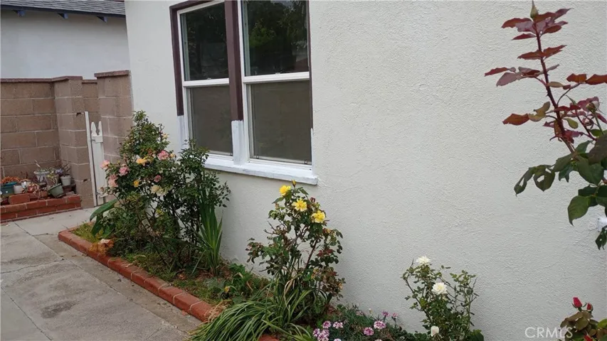 37 Hastings Avenue, Ventura, California 93003