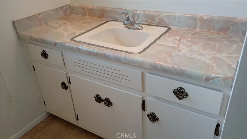 37 Hastings Avenue, Ventura, California 93003