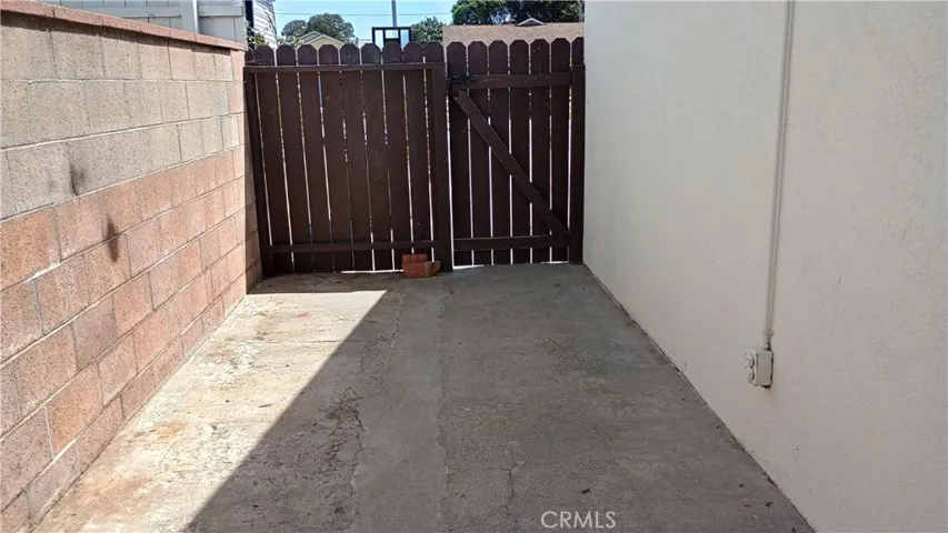 37 Hastings Avenue, Ventura, California 93003