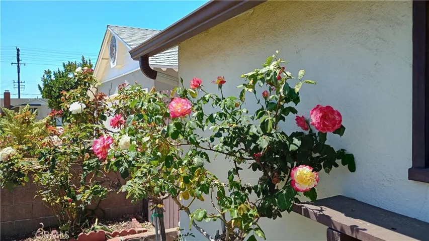 37 Hastings Avenue, Ventura, California 93003