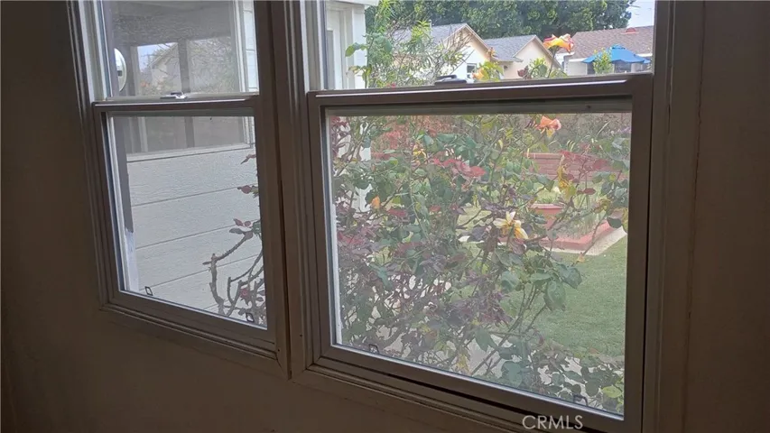 37 Hastings Avenue, Ventura, California 93003