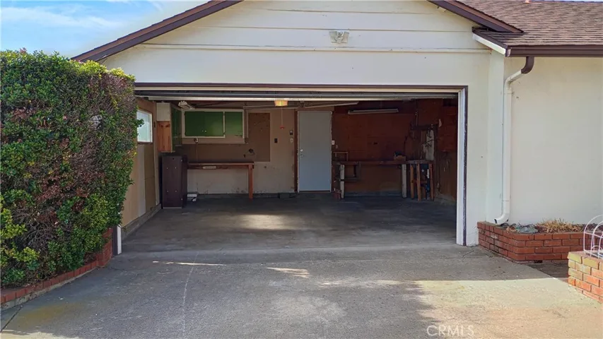 37 Hastings Avenue, Ventura, California 93003