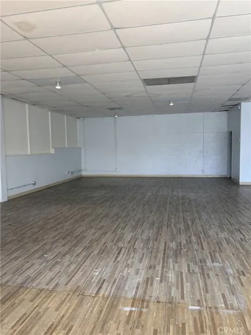 1920 N Lake Avenue 100, Altadena, California 91001