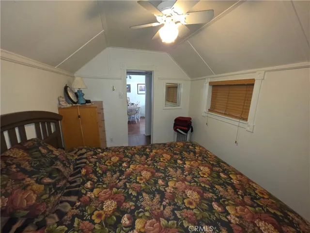 2606 Whispering Pines Way, Running Springs, California 92382