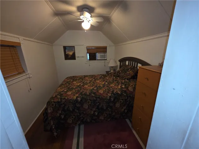 2606 Whispering Pines Way, Running Springs, California 92382