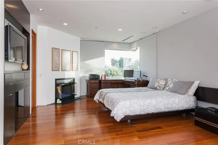 19631 Crestknoll, Yorba Linda, California 92886