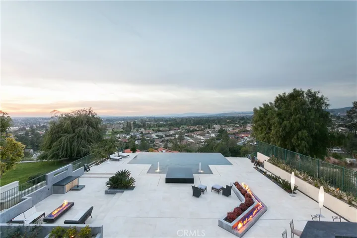 19631 Crestknoll, Yorba Linda, California 92886