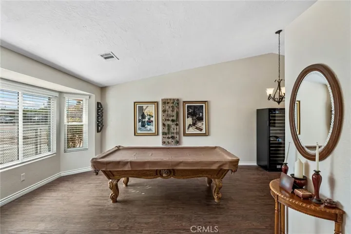 14837 Melbourne, Hesperia, California 92345