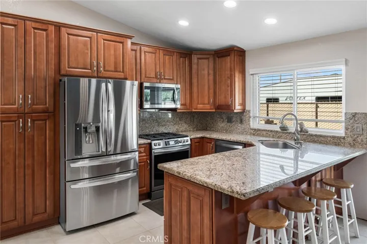 14837 Melbourne, Hesperia, California 92345